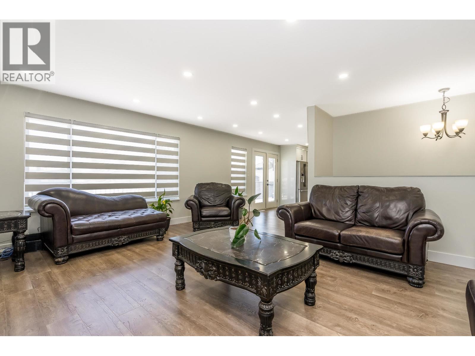 Photo 6 of 7331 Lombard Road, Richmond BC