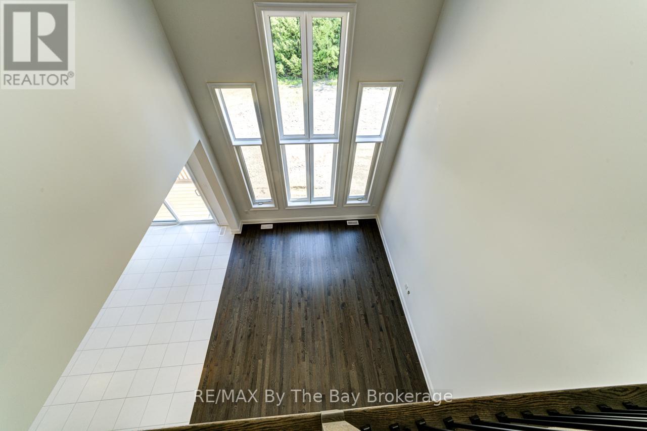 Photo 19 of 5 Misty Ridge Road, Wasaga Beach ON
