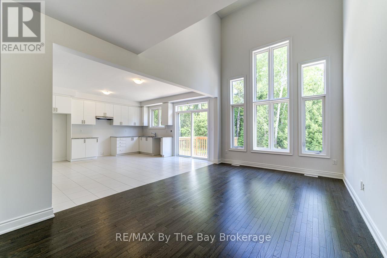 Photo 9 of 5 Misty Ridge Road, Wasaga Beach ON