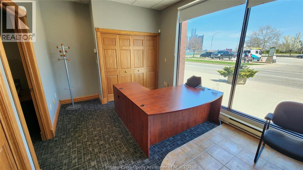 Photo 4 of 515 Riverside Drive West Unit 104, Windsor ON