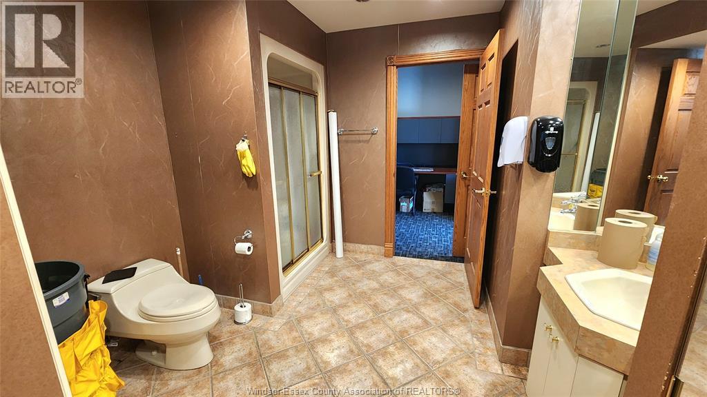 Photo 9 of 515 Riverside Drive West Unit 104, Windsor ON