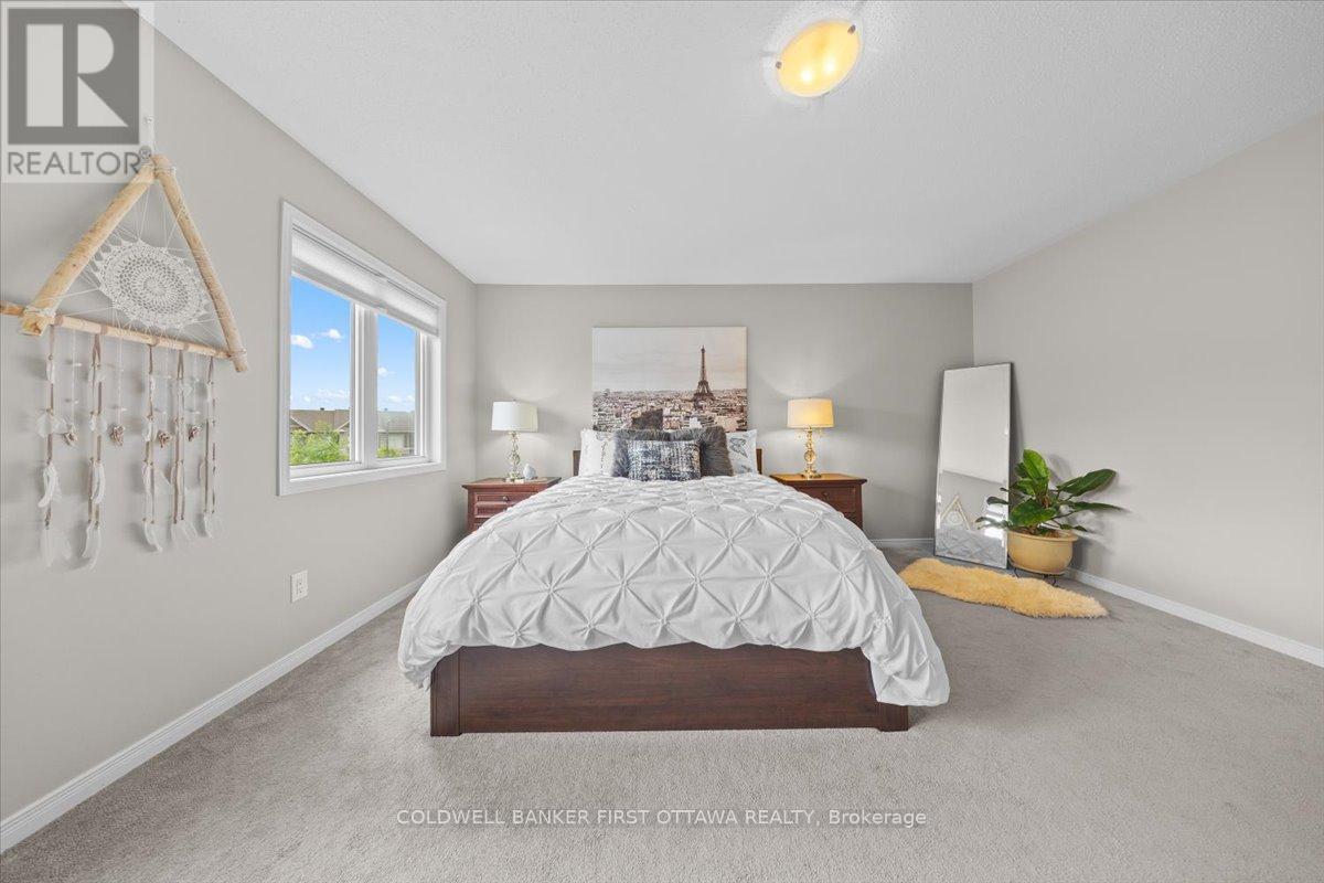 Photo 27 of 545 Tulip Tree Way, Ottawa ON