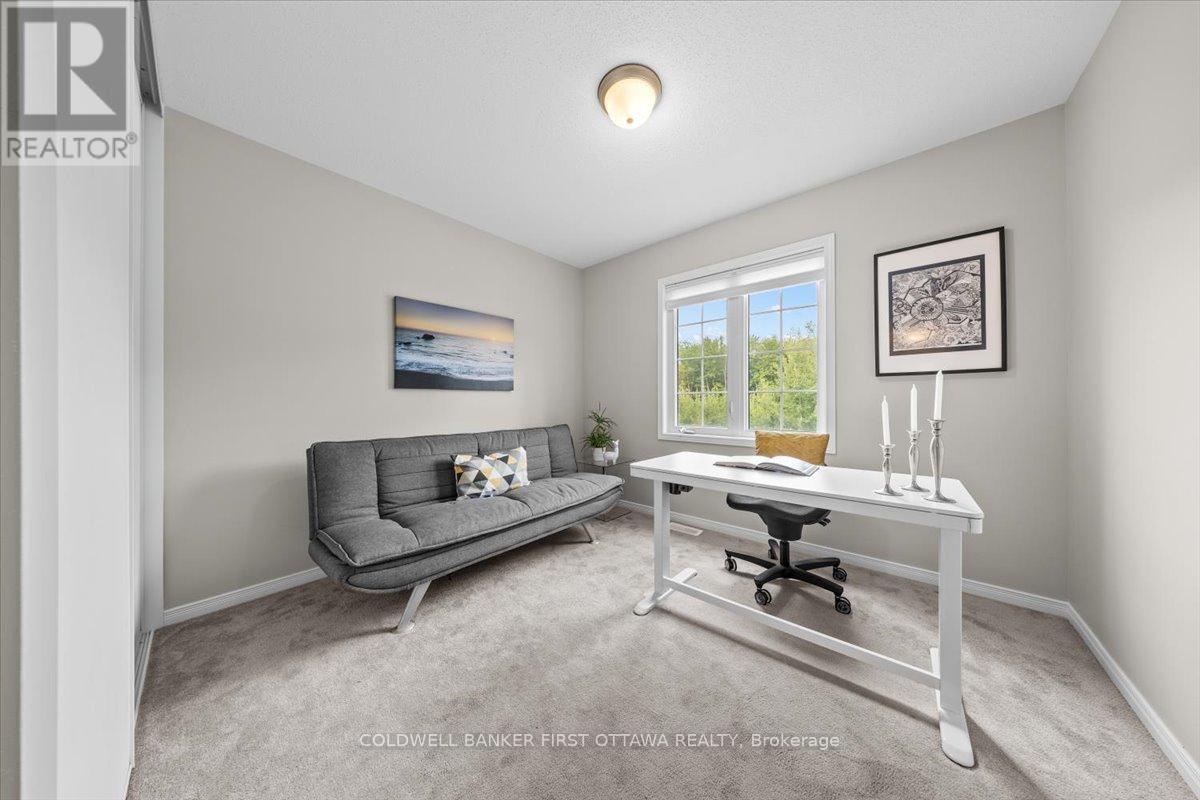 Photo 31 of 545 Tulip Tree Way, Ottawa ON