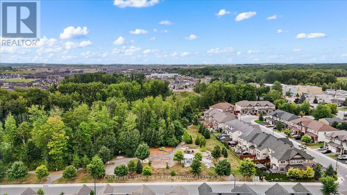 Photo 38 of 545 Tulip Tree Way, Ottawa ON