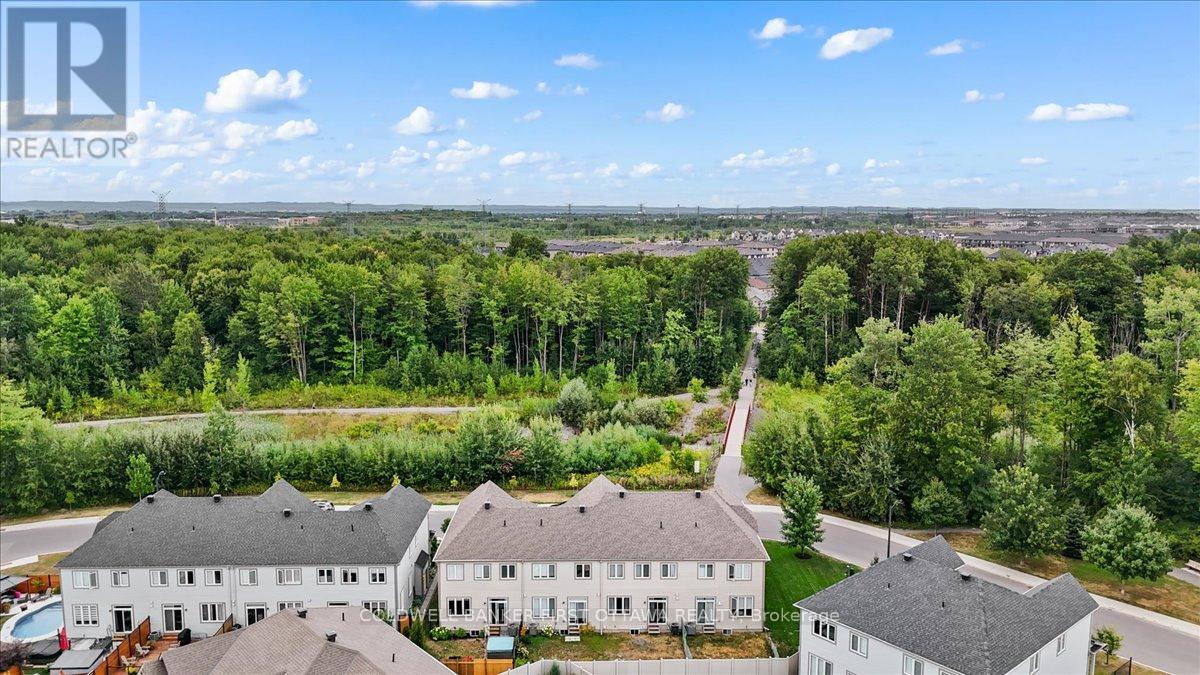 Photo 40 of 545 Tulip Tree Way, Ottawa ON
