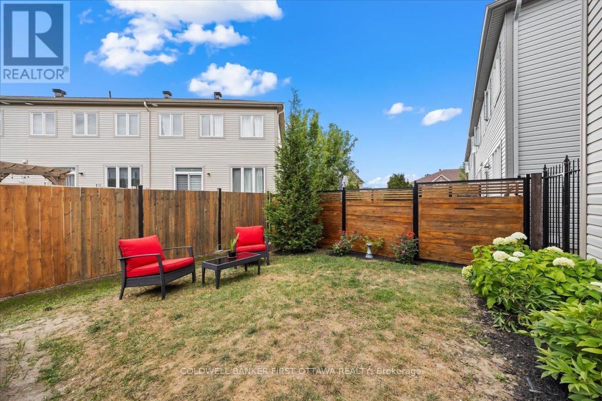 Photo 46 of 545 Tulip Tree Way, Ottawa ON