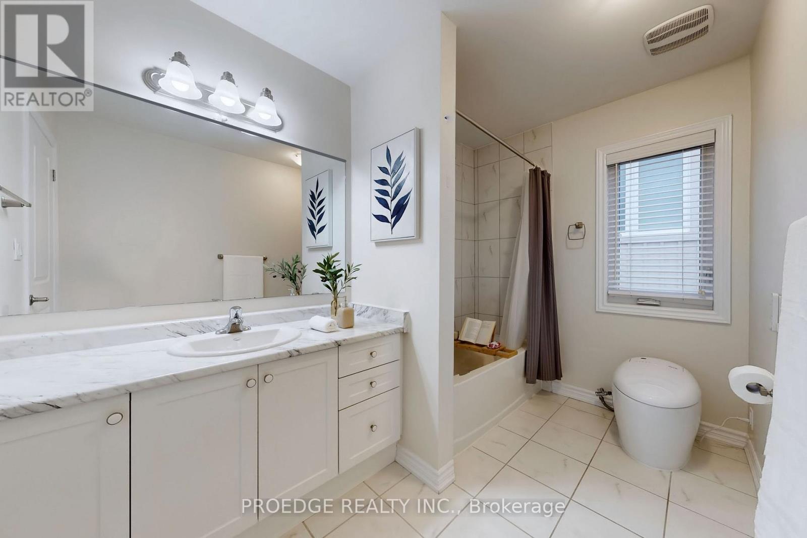 Photo 29 of 361 Beechdrops Drive, Waterloo ON