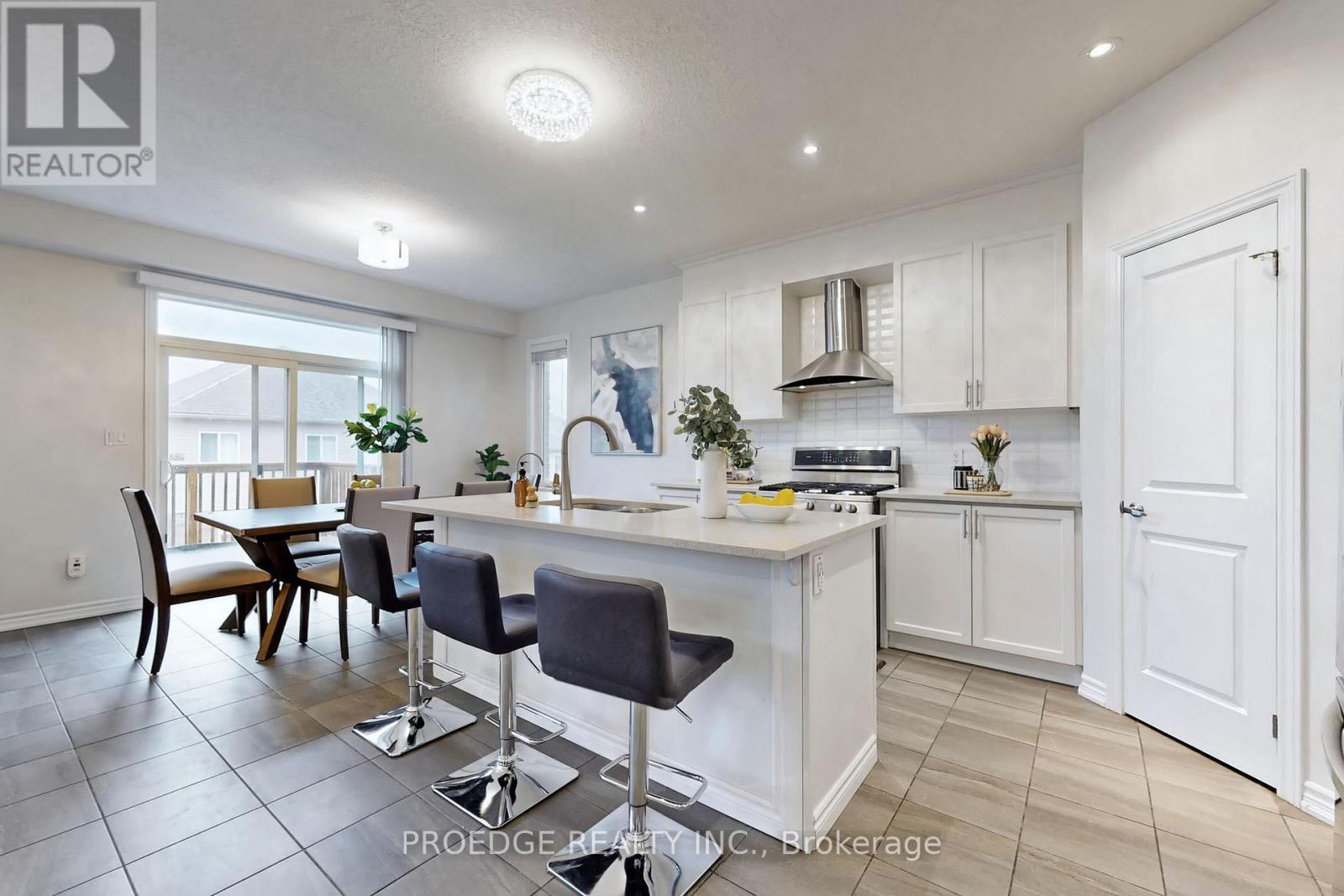 Photo 7 of 361 Beechdrops Drive, Waterloo ON