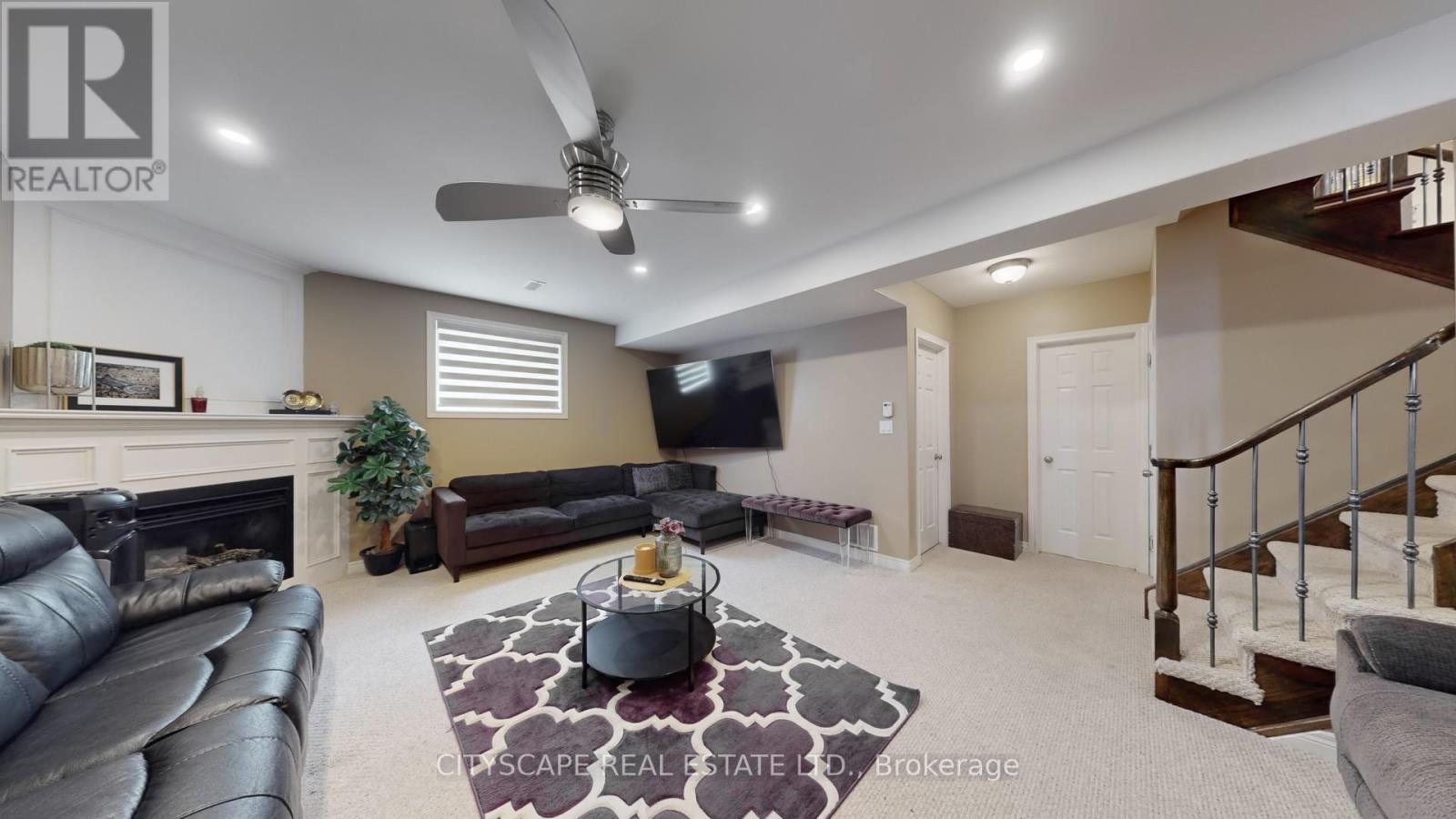Photo 17 of 8655 Westport Drive, Niagara Falls ON