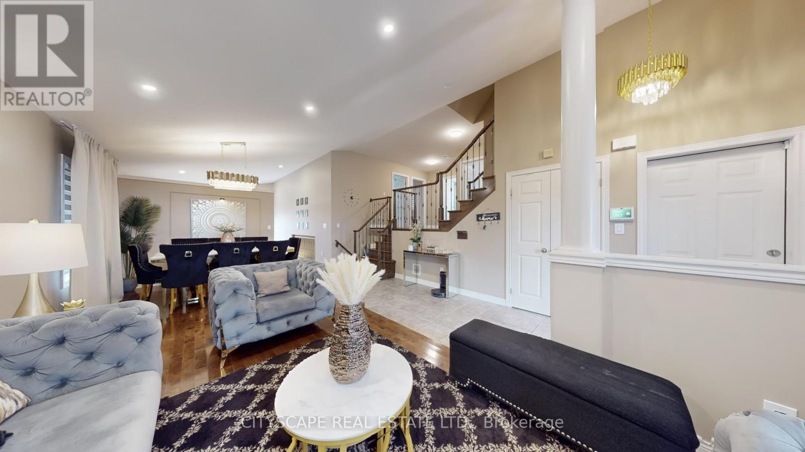 Photo 37 of 8655 Westport Drive, Niagara Falls ON