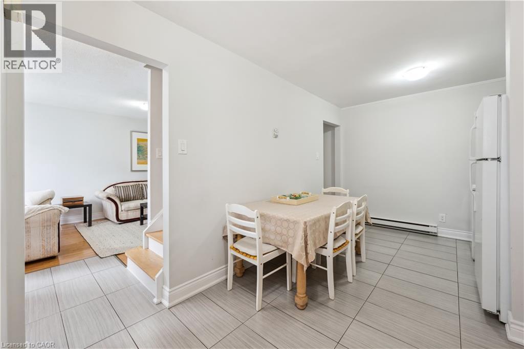 Photo 13 of 453 Albert Street Unit 13, Waterloo ON