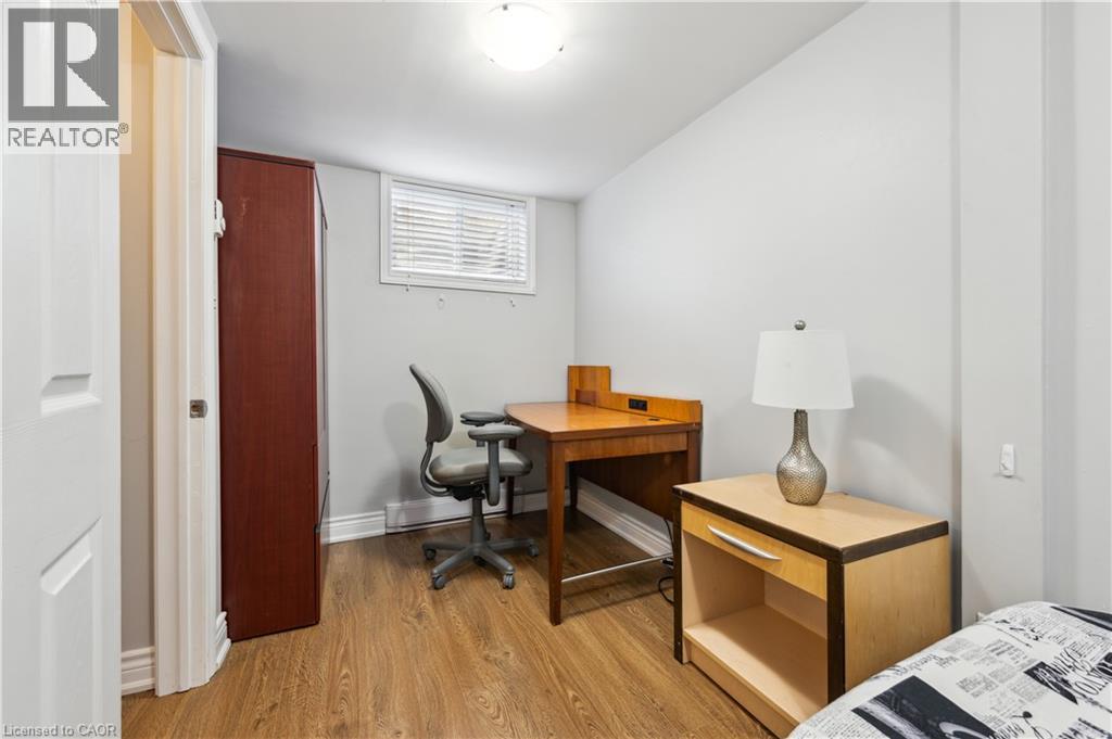 Photo 31 of 453 Albert Street Unit 13, Waterloo ON