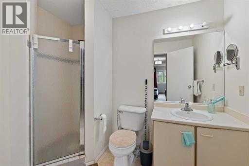 Single Family House for Sale in   Edenwold Heights NW Edgemont Calgary 