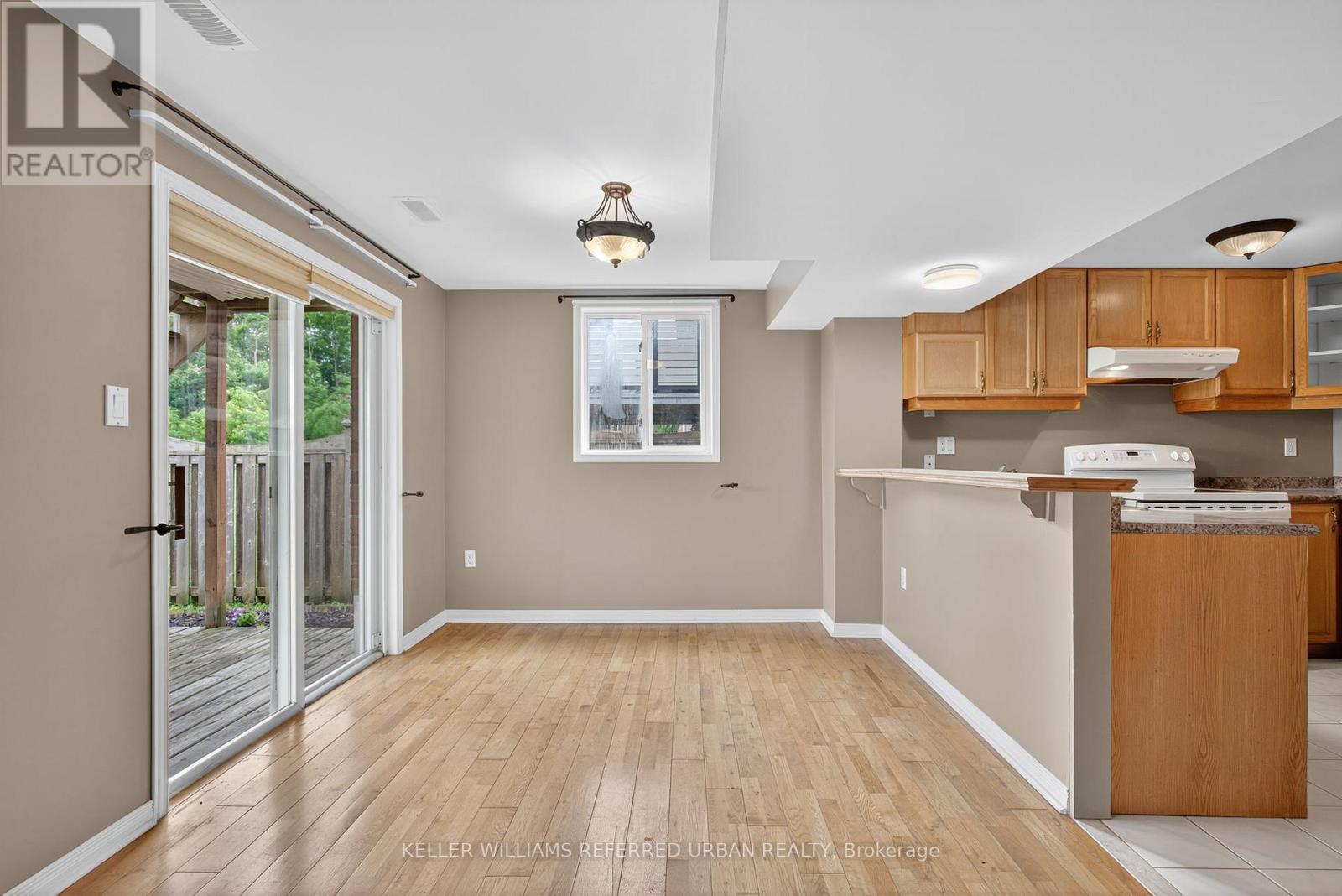 Photo 37 of 67 Ruffet Drive, Barrie ON