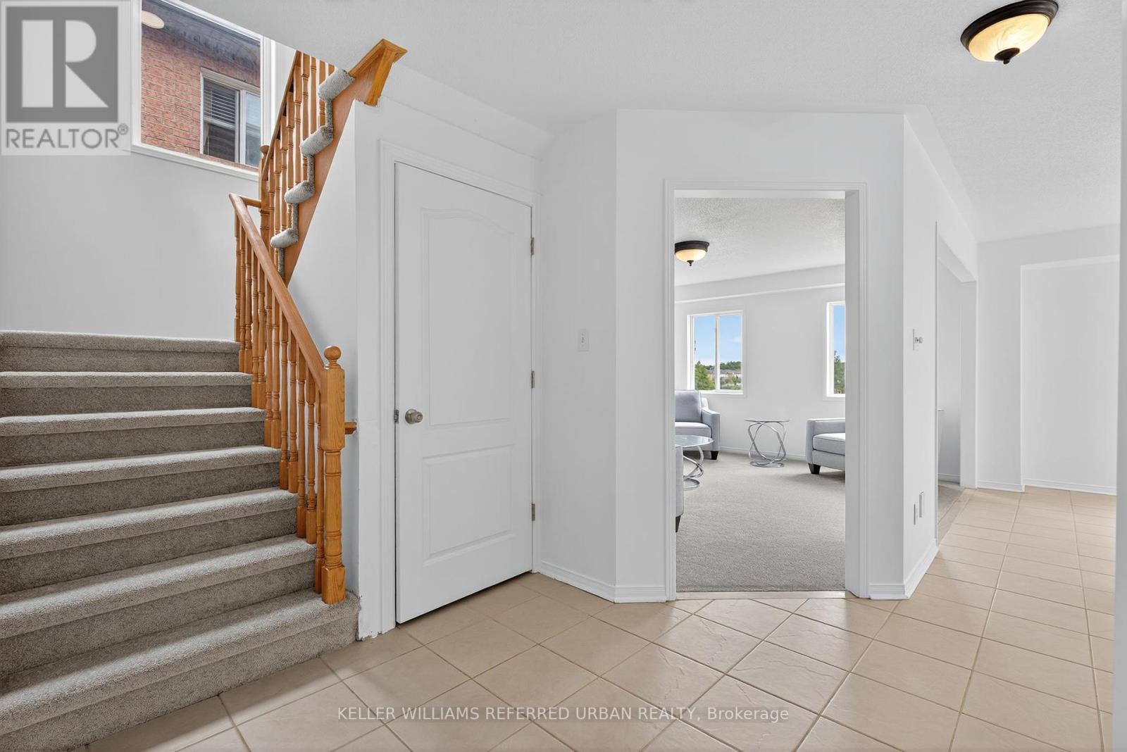 Photo 7 of 67 Ruffet Drive, Barrie ON