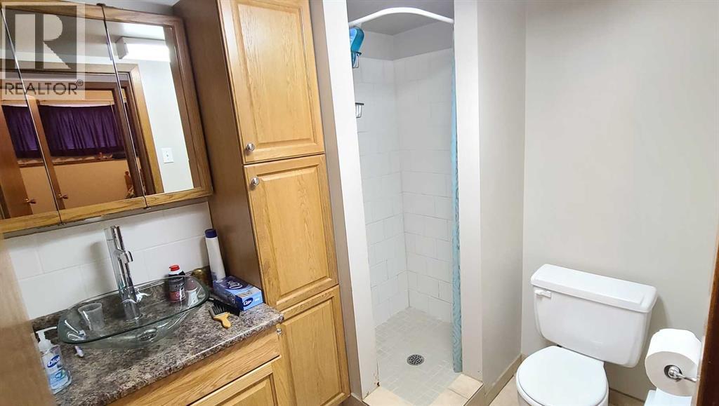 Photo 12 of 5314 46 Street, Taber AB