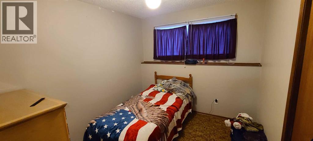 Photo 13 of 5314 46 Street, Taber AB