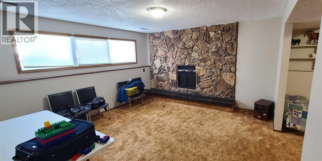 Photo 15 of 5314 46 Street, Taber AB