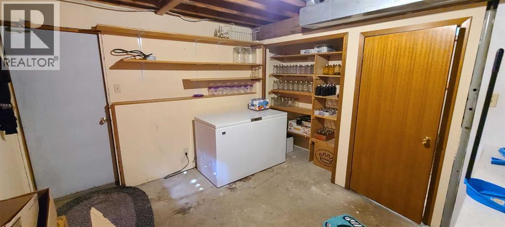 Photo 23 of 5314 46 Street, Taber AB
