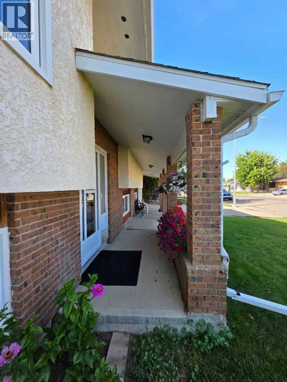Photo 26 of 5314 46 Street, Taber AB