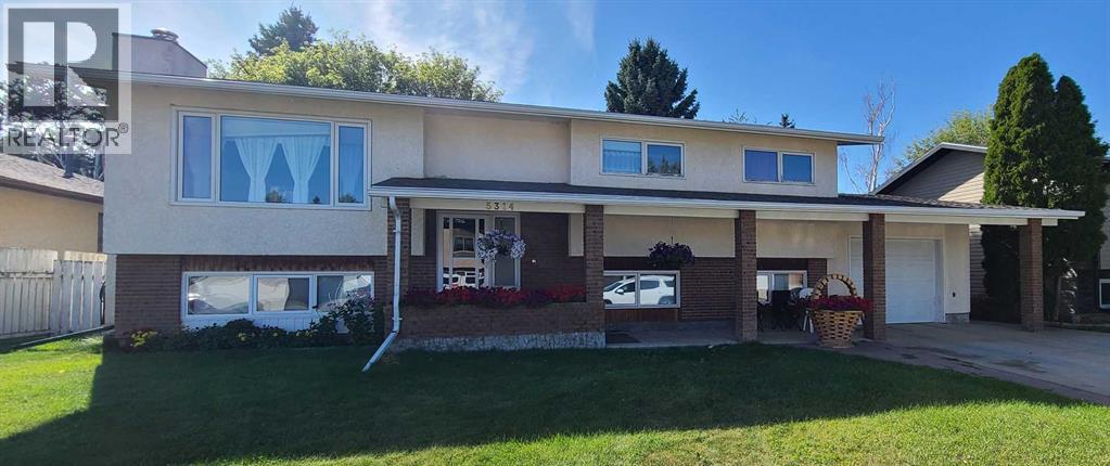 Photo 36 of 5314 46 Street, Taber AB