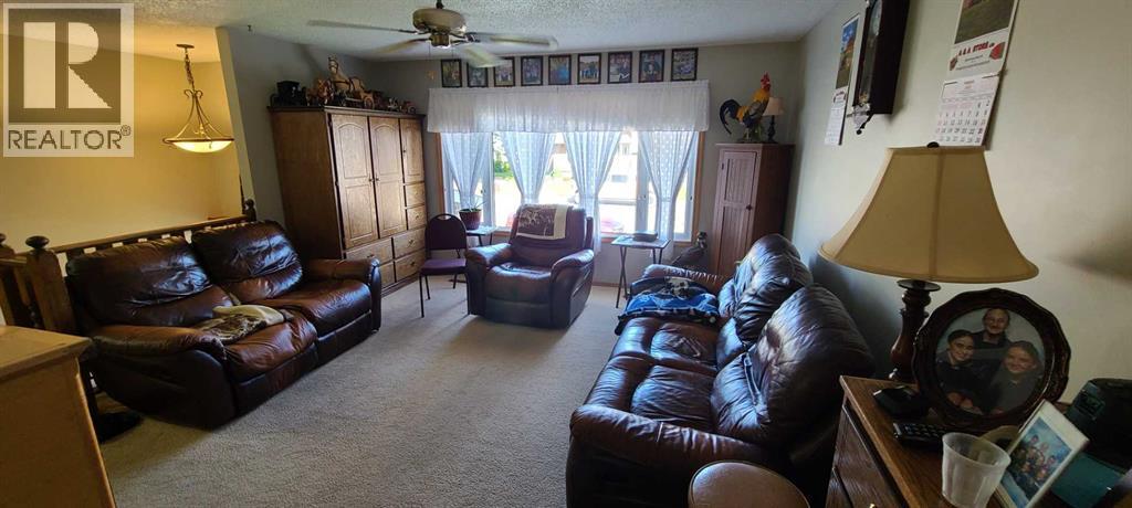 Photo 8 of 5314 46 Street, Taber AB