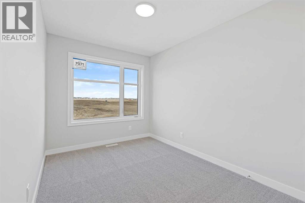 Single Family House for Sale in  Rangeview Avenue SE Rangeview Calgary 