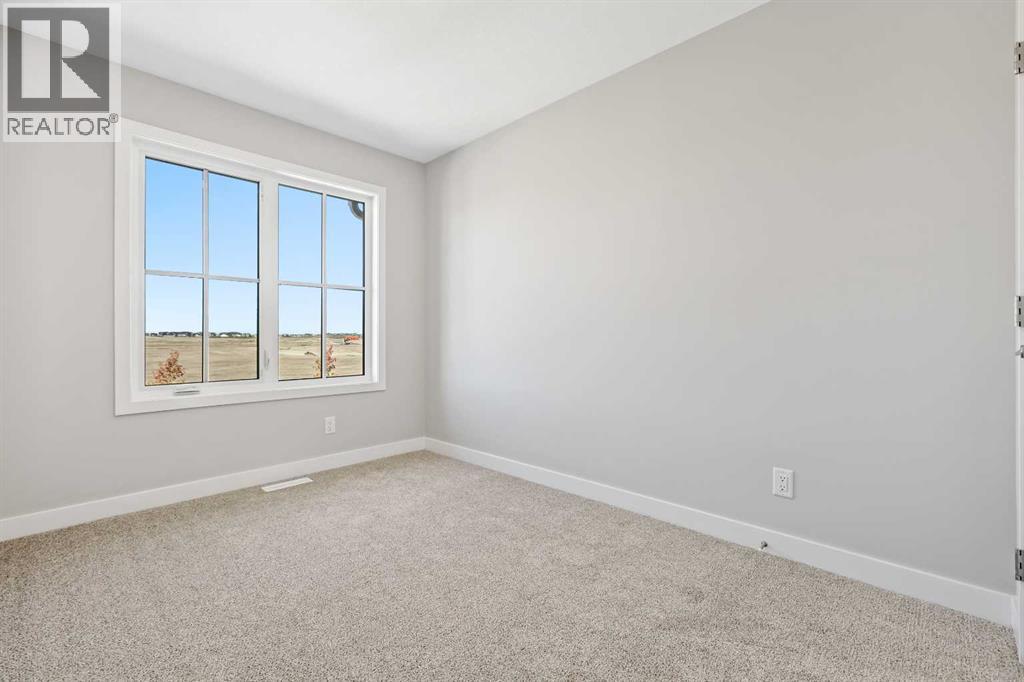 Single Family House for Sale in  Rangeview Avenue SE Rangeview Calgary 