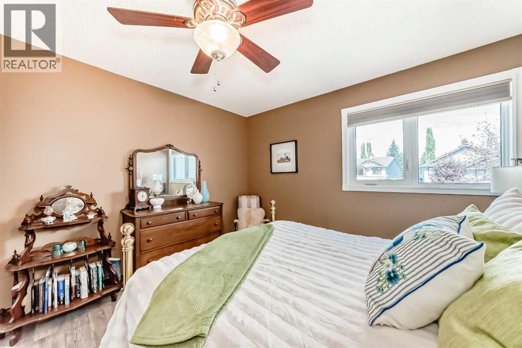 Single Family House for Sale in  Chaparral Link SE Chaparral Calgary 