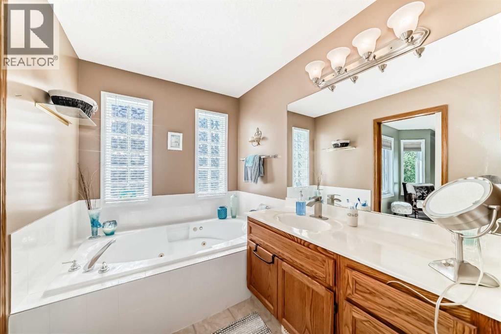 Single Family House for Sale in  Chaparral Link SE Chaparral Calgary 