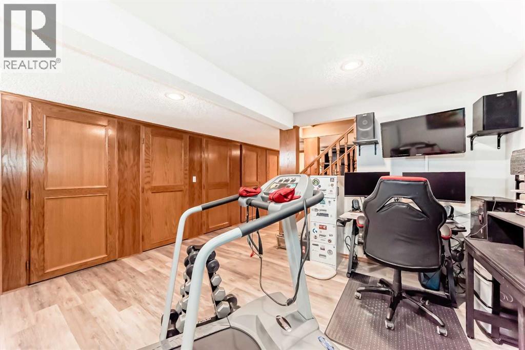 Single Family House for Sale in  Chaparral Link SE Chaparral Calgary 