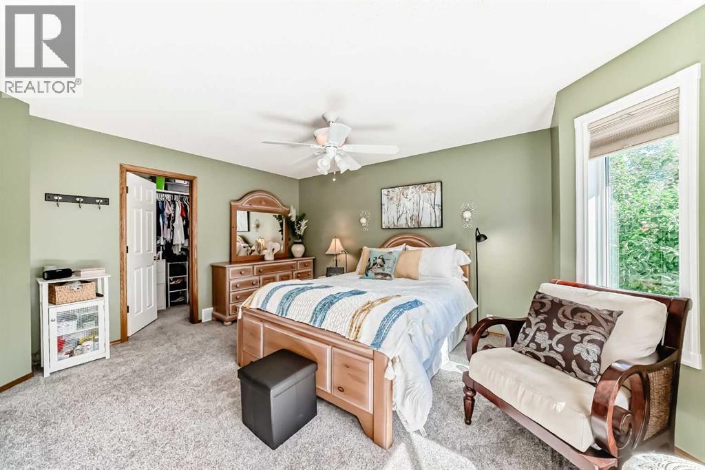 Single Family House for Sale in  Chaparral Link SE Chaparral Calgary 