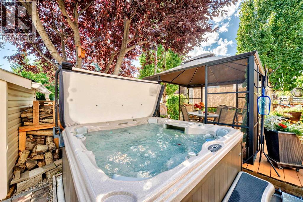 Single Family House for Sale in  Chaparral Link SE Chaparral Calgary 