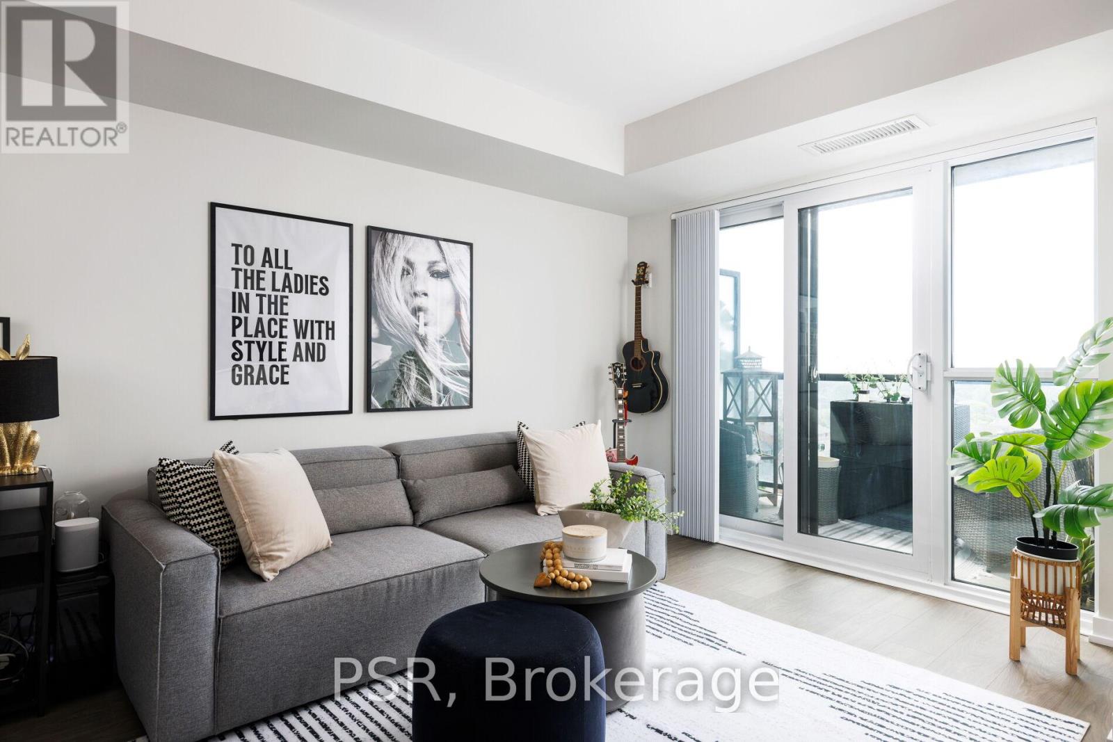 Photo 11 of 1017 8 Trent Avenue, Toronto ON