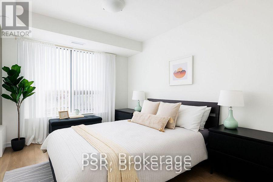Photo 17 of 1017 8 Trent Avenue, Toronto ON