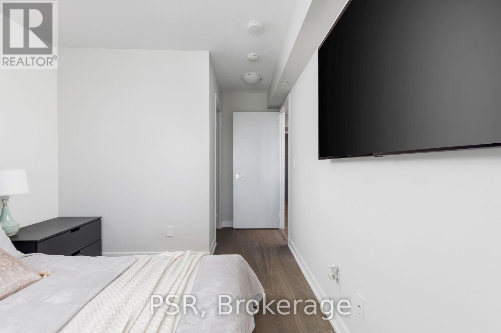 Photo 21 of 1017 8 Trent Avenue, Toronto ON