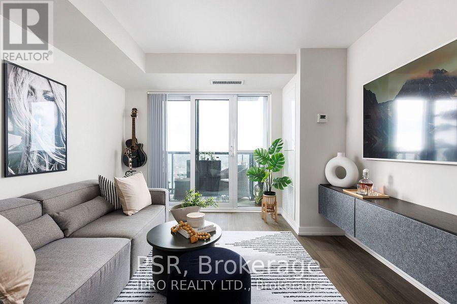 Photo 9 of 1017 8 Trent Avenue, Toronto ON
