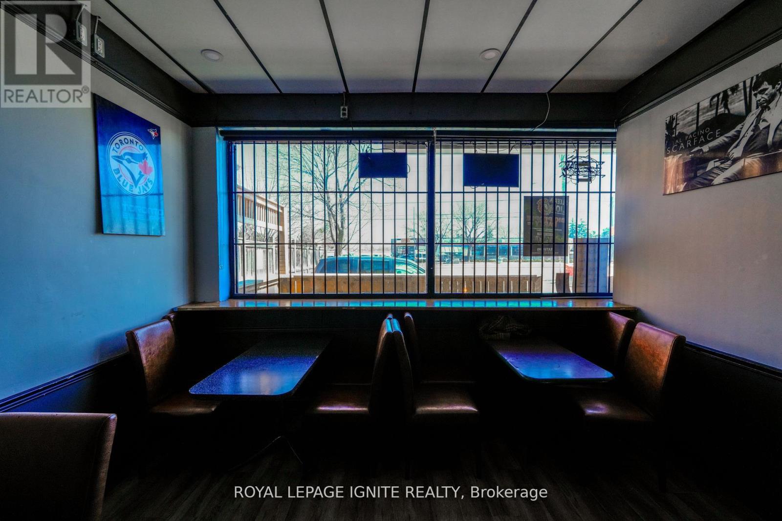 Photo 23 of 1 2 4190 Kingston Road, Toronto ON