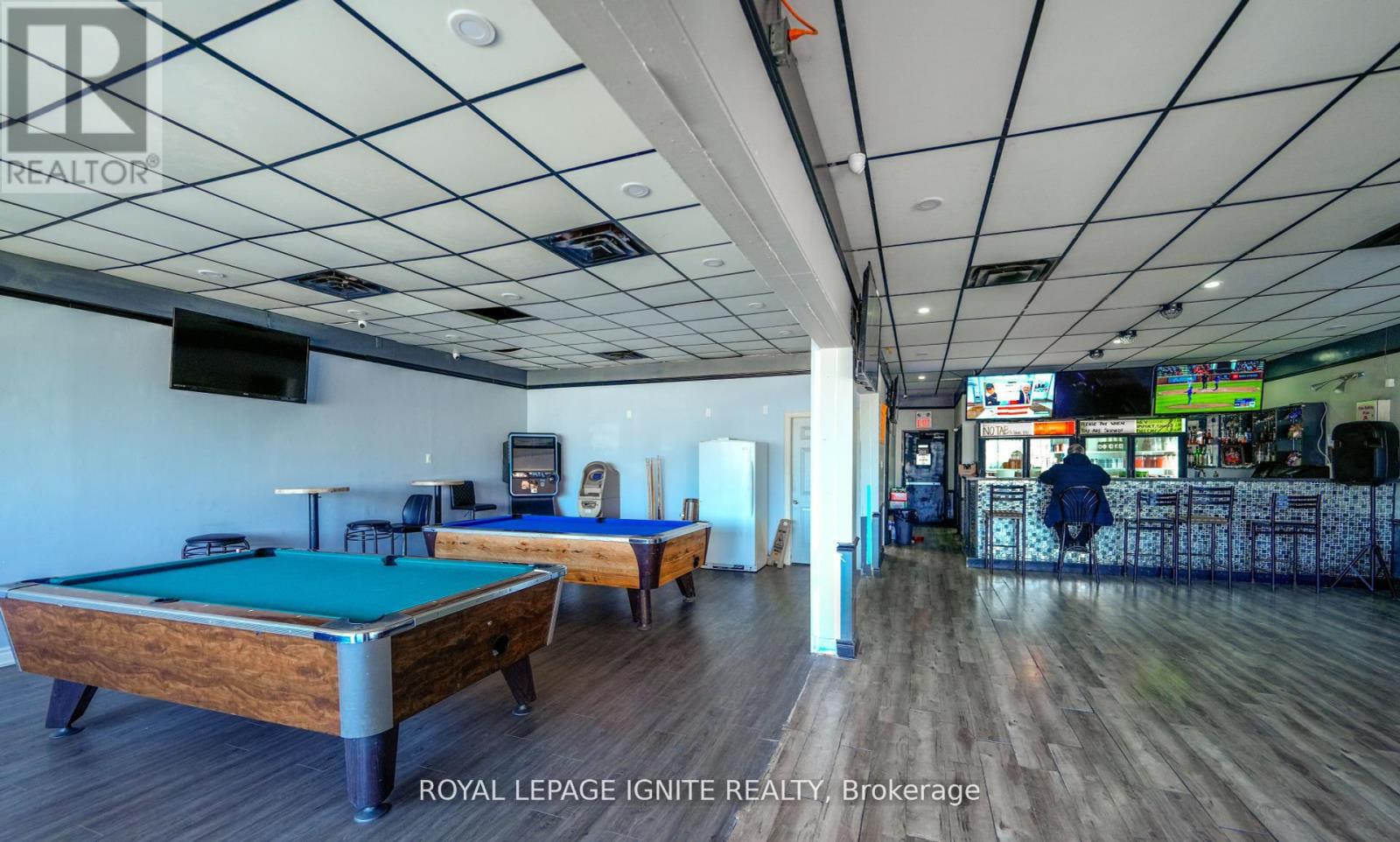 Photo 42 of 1 2 4190 Kingston Road, Toronto ON