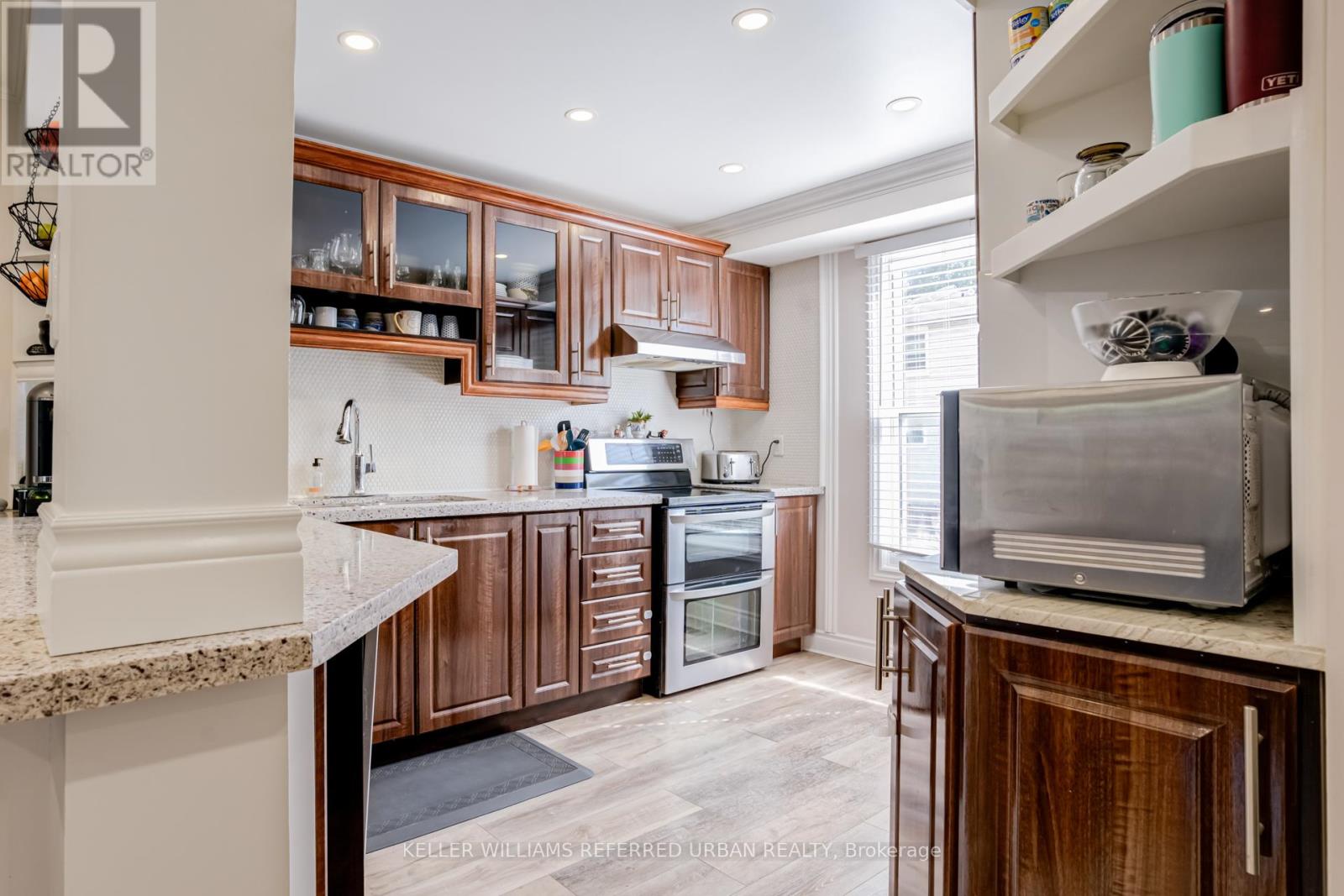 Photo 14 of 176 2440 Bromsgrove Road, Mississauga ON