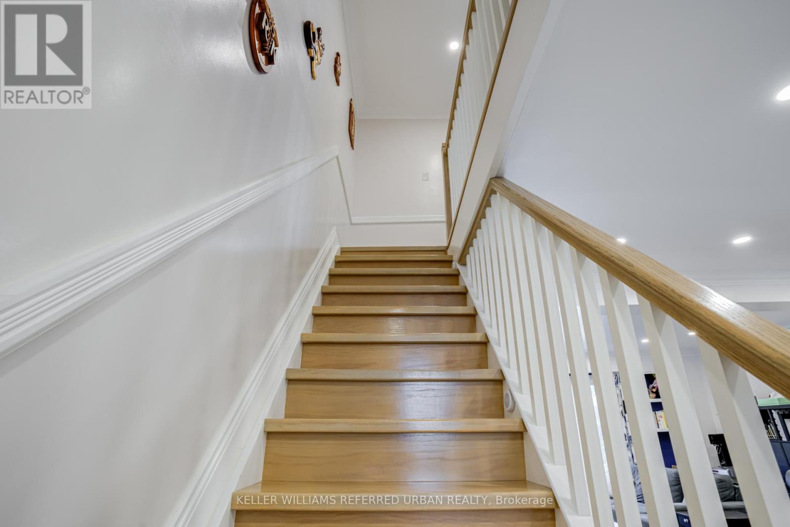 Photo 21 of 176 2440 Bromsgrove Road, Mississauga ON