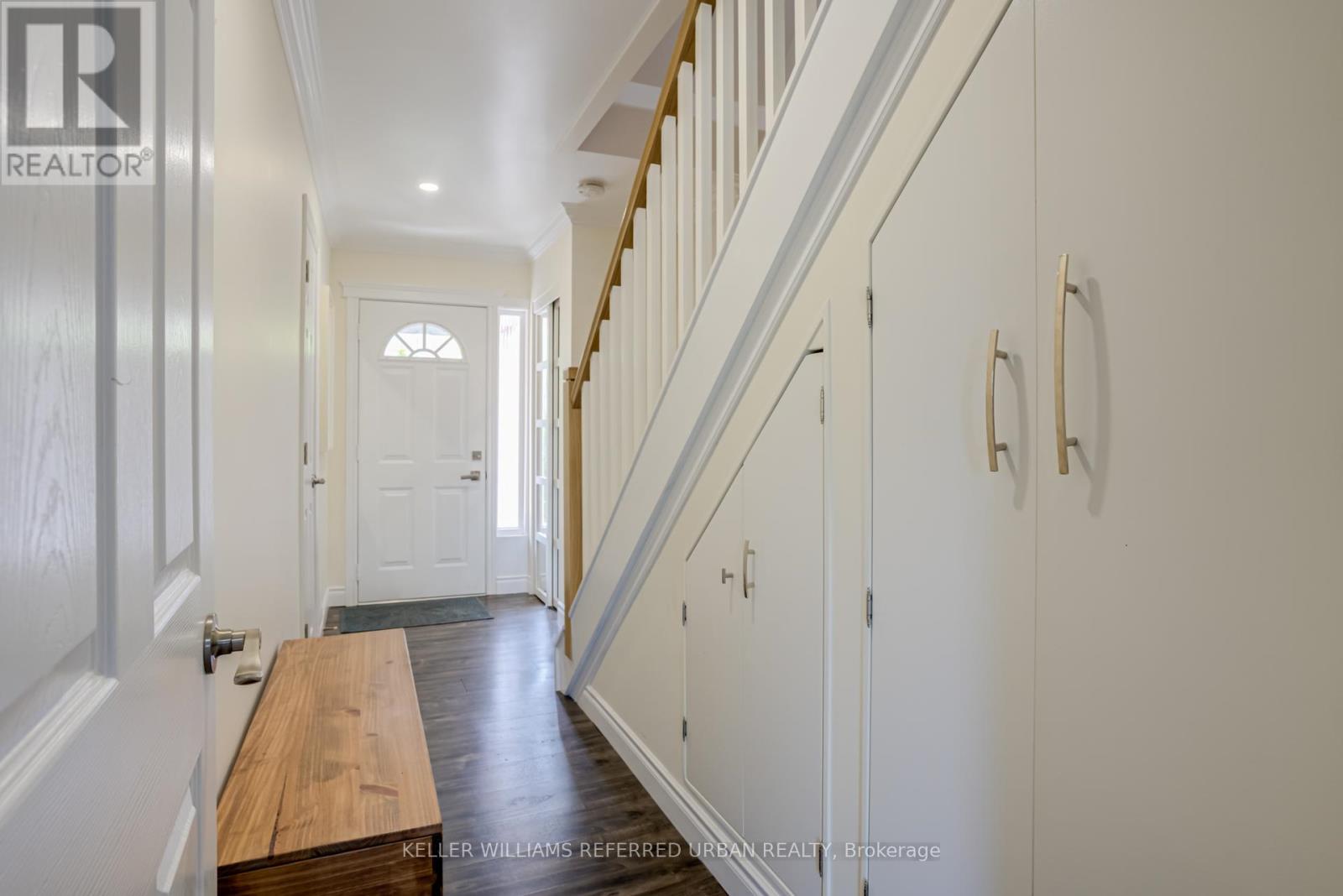 Photo 3 of 176 2440 Bromsgrove Road, Mississauga ON