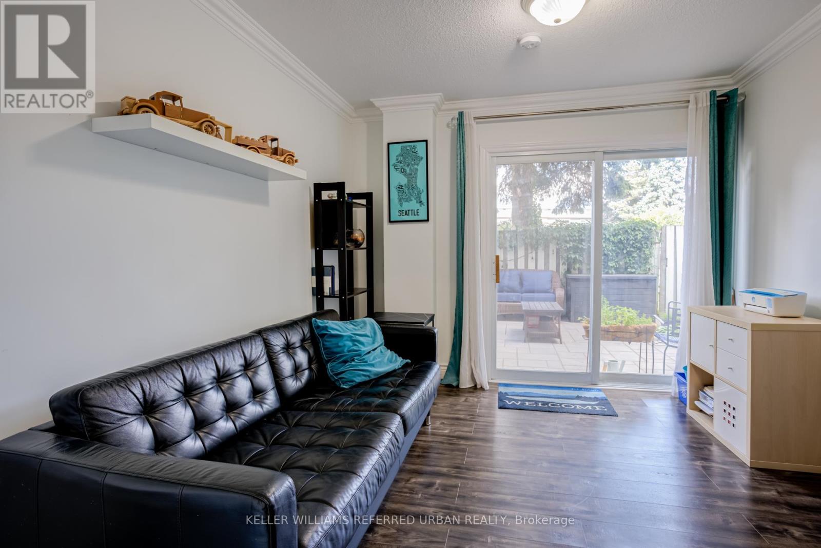 Photo 5 of 176 2440 Bromsgrove Road, Mississauga ON
