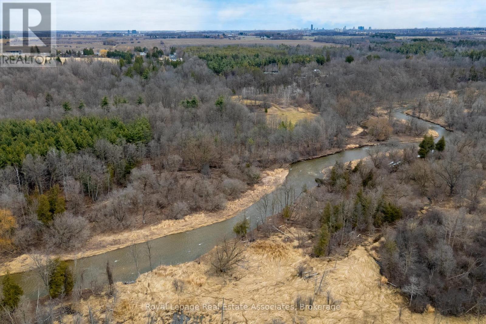 Photo 29 of 25 Upper Canada Court, Halton Hills ON