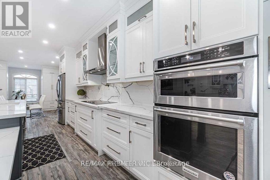 Photo 13 of 190 Landsbridge Street, Caledon ON