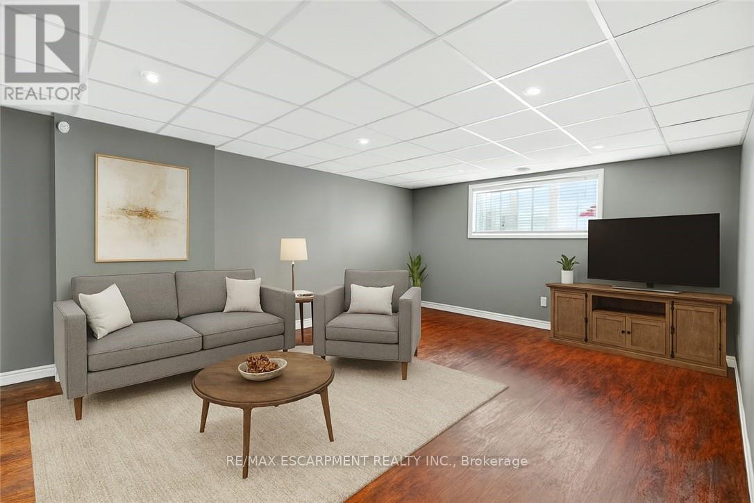 Photo 28 of 133 Grantham Avenue, St Catharines ON
