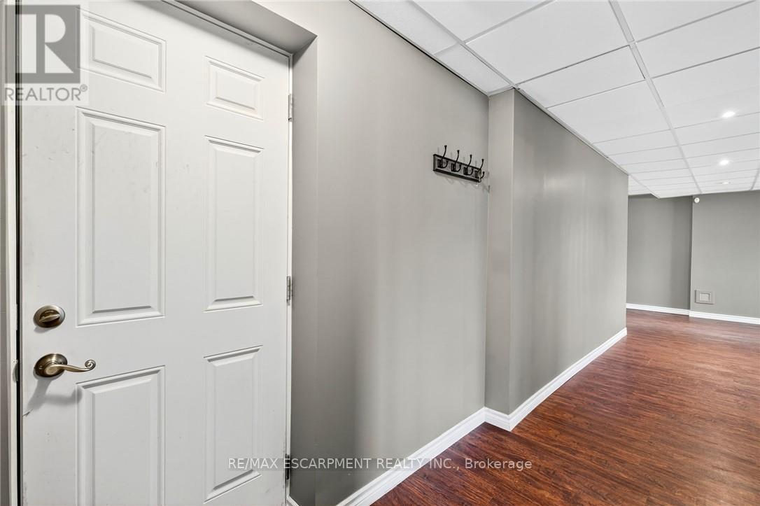Photo 36 of 133 Grantham Avenue, St Catharines ON