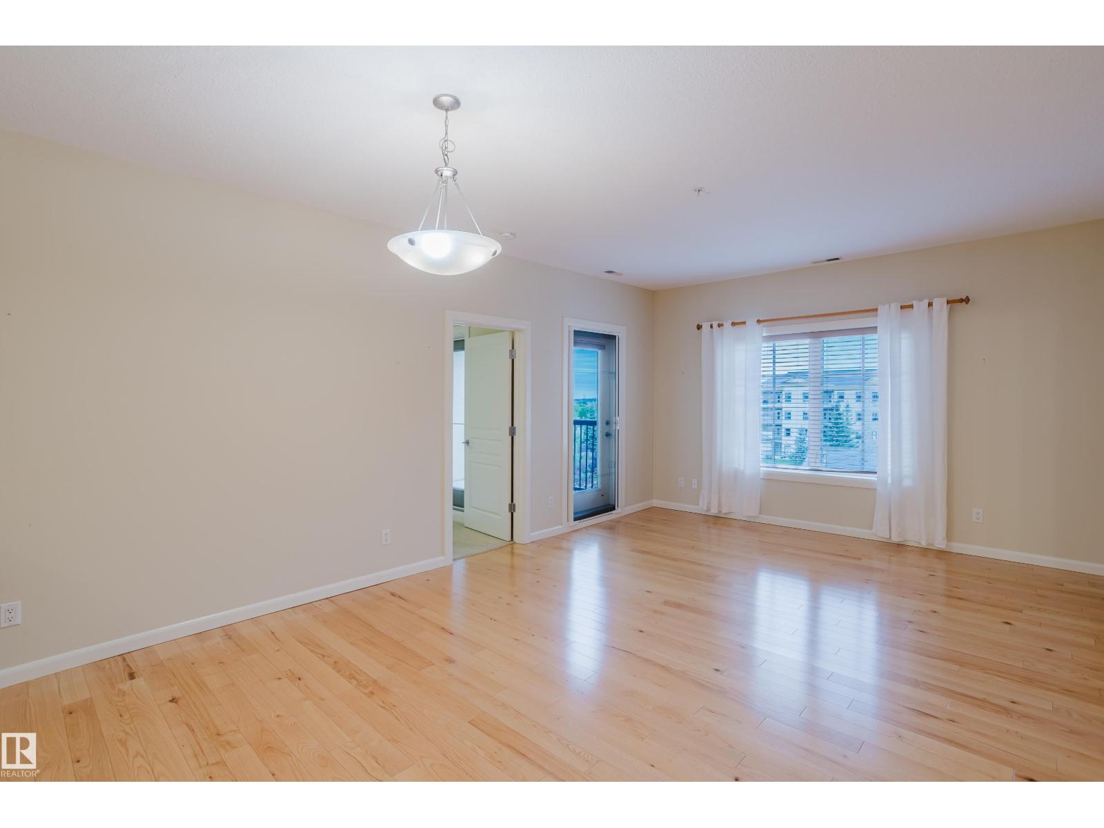 Photo 44 of 409 160 Magrath Rd Nw, Edmonton AB