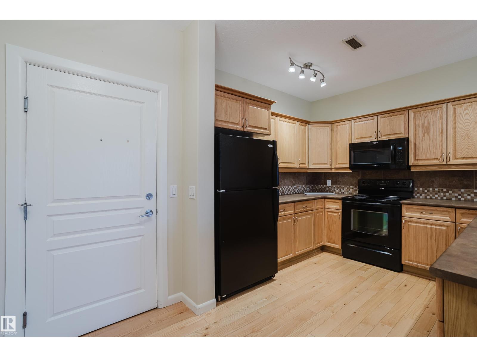 Photo 54 of 409 160 Magrath Rd Nw, Edmonton AB