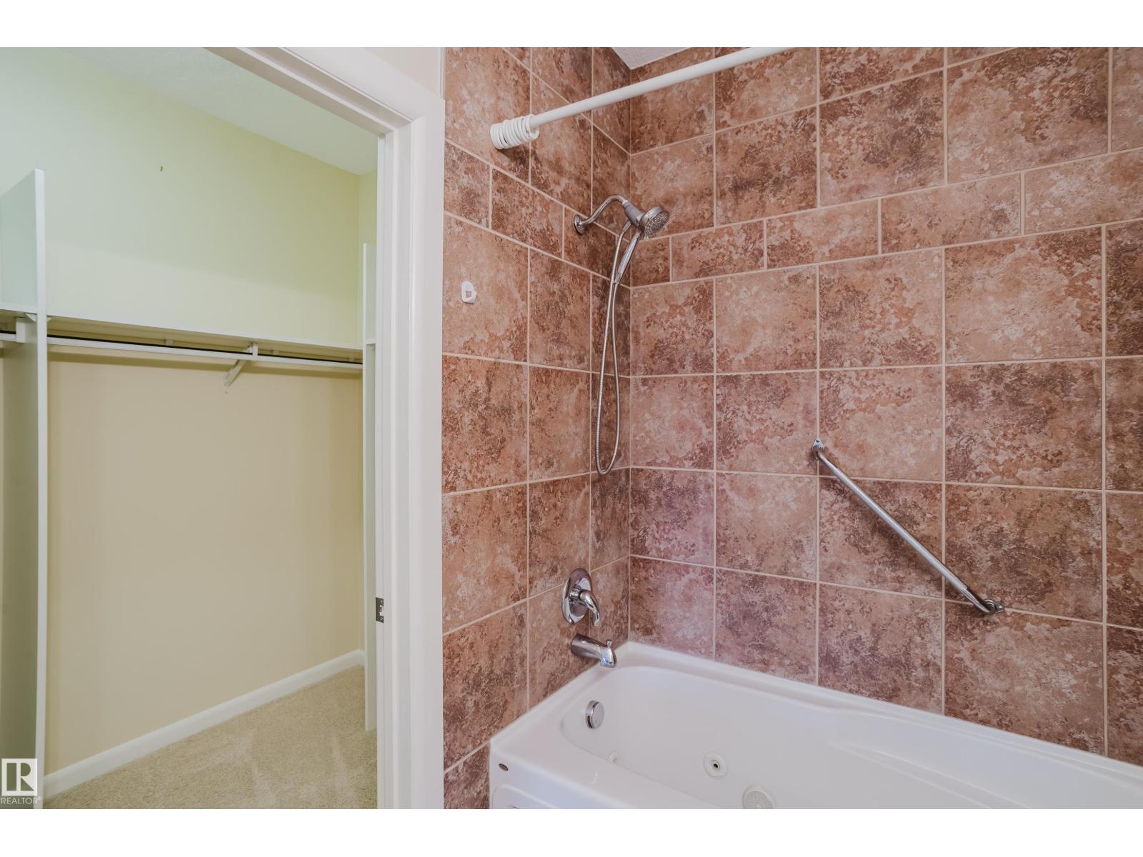 Photo 2 of 409 160 Magrath Rd Nw, Edmonton AB